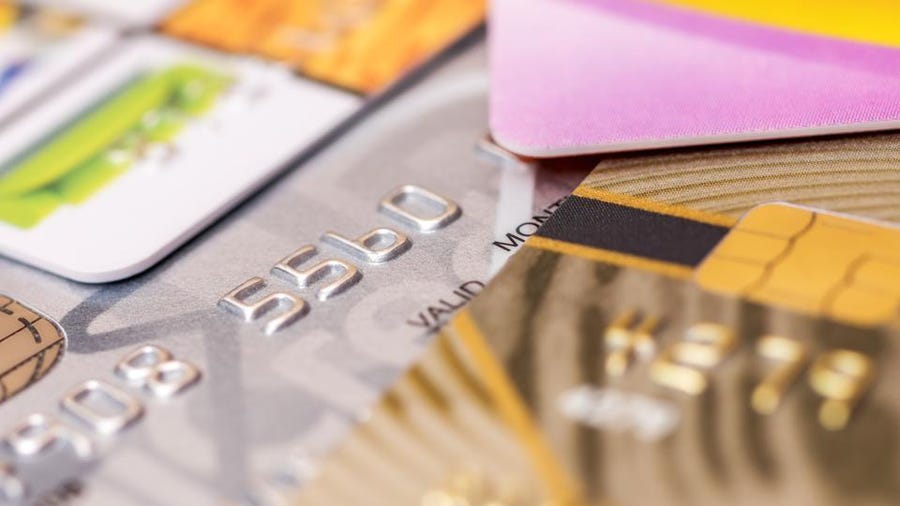 Envia dinero de una tarjeta de crédito a una cuenta bancaria